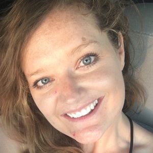 Meet your Posher, Brianna